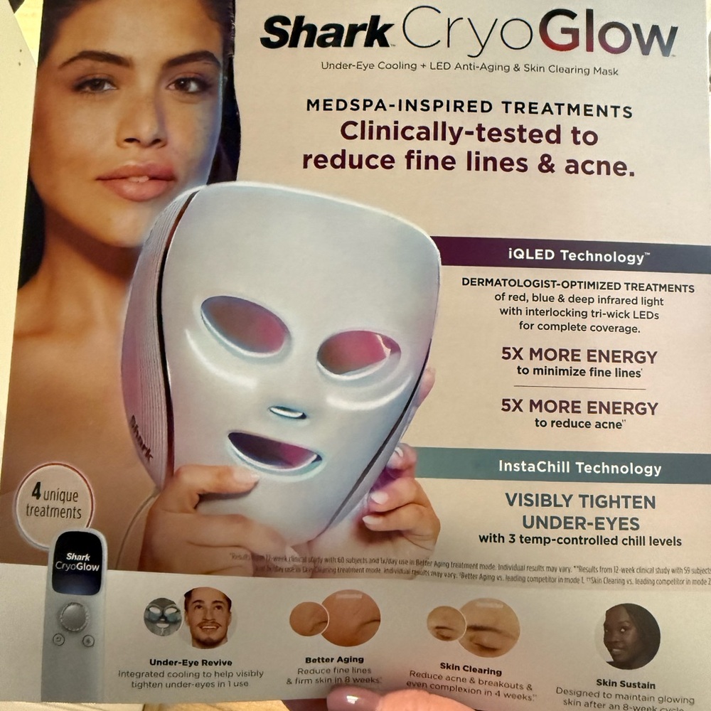 Shark CryoGlow Anti-Aging LED Skin Mask - White